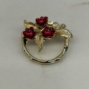 Vintage Gerrys Pin Brooch Gold Toned Circle With Three Roses in Red Enamel